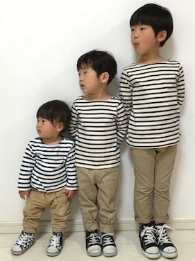 「三兄弟」｜「アイテム（その他）」を使った、tⅲ♥︎brothersさん（キッズ・110cm）の春コーディネート