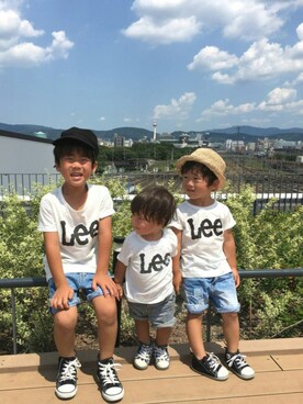 「三兄弟」｜「アイテム（その他）」を使った、tⅲ♥︎brothersさん（キッズ・110cm）の夏コーディネート