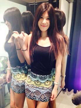「Ted Baker（テッドベーカー）のアイテム（アナログ腕時計）」を使った、Jane Chenさん（レディース・170cm）の秋コーディネート