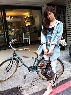 「アイテム（モッズコート）」を使った、ellieさん（レディース・169cm）の夏コーディネート