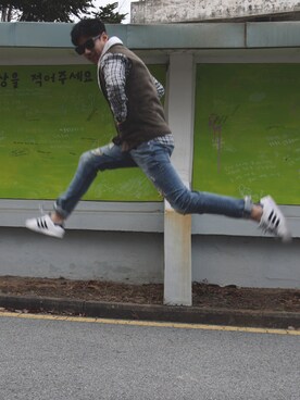 「STYLE」｜「アイテム（その他アウター）」を使った、동바형さん（メンズ・178cm）の冬コーディネート