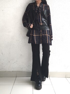「VINTAGE（ヴィンテージ）のアイテム（シャツワンピース、ブラック系）」を使った、Mさん（レディース・160cm）の春コーディネート