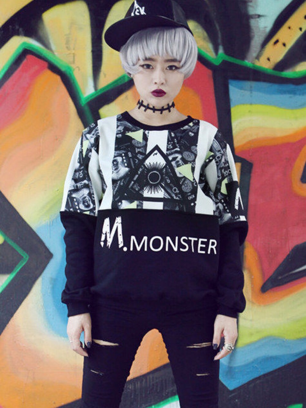 その他のスウェット、その他のスタジャンを着用したレディースの秋コーディネートの1枚目の写真