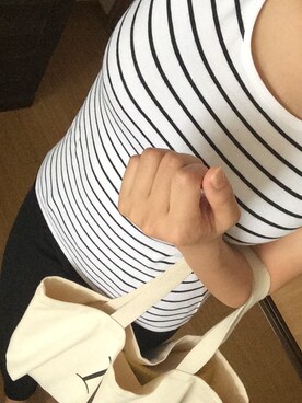 「H&M（エイチ・アンド・エム）のアイテム（Tシャツ/カットソー、ホワイト系）」を使った、mafuiさん（レディース・155cm）の夏コーディネート