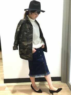 Right-on 店舗スタッフさん（レディース・160cm）の秋コーディネート