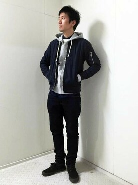 「Right-on（ライトオン）のアイテム（MA-1）」を使った、Right-on 店舗スタッフさん（メンズ・175cm）の冬コーディネート