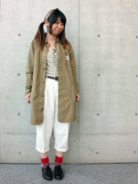 「シンプル」｜「アイテム（シャツワンピース）」を使った、Right-on 店舗スタッフさん（レディース・164cm）の春コーディネート