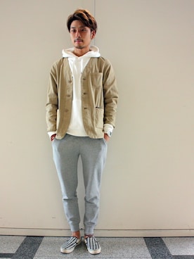 「Right-on」｜「アイテム（ノーカラージャケット）」を使った、Right-on 店舗スタッフさん（メンズ・175cm）の春コーディネート