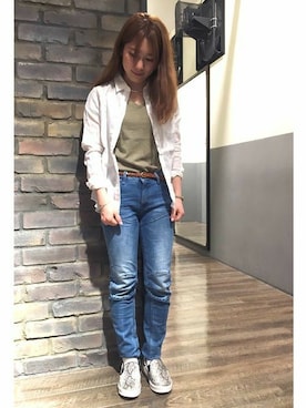 Right-on 店舗スタッフさん（レディース・155cm）の春コーディネート