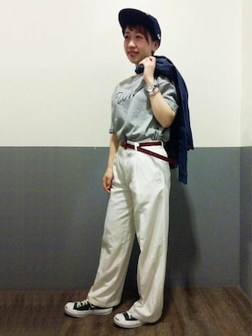 「Champion」｜Right-on 店舗スタッフさん（レディース・160cm）の春コーディネート