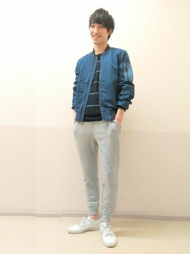 「Right-on（ライトオン）のアイテム（ニット/セーター）」を使った、Right-on 店舗スタッフさん（メンズ・174cm）の春コーディネート