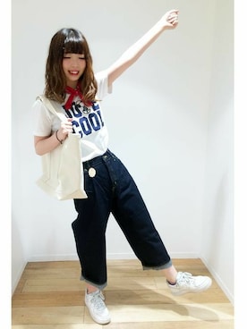 「LEE」｜Right-on 店舗スタッフさん（レディース・159cm）の春コーディネート