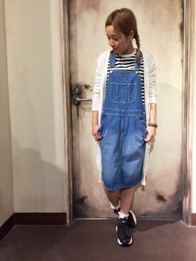 「Right-on（ライトオン）のアイテム（ジャンパースカート）」を使った、Right-on 店舗スタッフさん（レディース・155cm）の春コーディネート