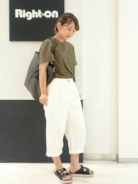 Right-on 店舗スタッフさん（レディース・160cm）の夏コーディネート