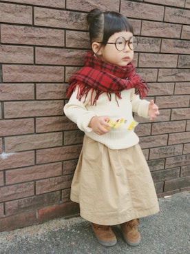 「リブタートルネック」｜「アイテム（その他）」を使った、yuunaさん（キッズ・90cm）の秋コーディネート