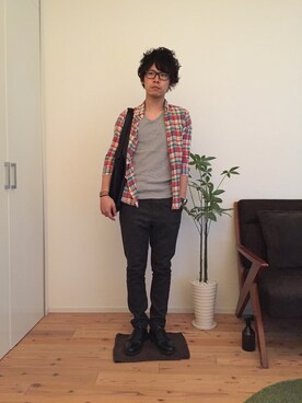 「BLUE WORK（ブルーワーク）のアイテム（パンツ）」を使った、ひかるさん（メンズ・166cm・20代）の夏コーディネート