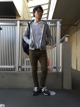 「BLUE WORK（ブルーワーク）のアイテム（トップス）」を使った、ひかるさん（メンズ・166cm・20代）の秋コーディネート