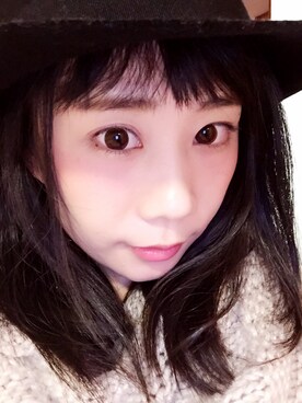 「ZARA（ザラ）のアイテム（ハット、ブラック系）」を使った、YamamotoLamさん（レディース・159cm）の冬コーディネート