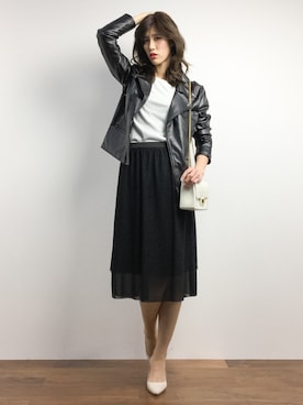 「unrelaxing（アンリラクシング）のアイテム（ライダースジャケット）」を使った、ちゃら(永安いずみ)さん（レディース・173cm）の冬コーディネート