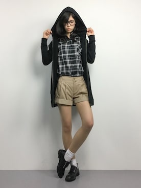 「フード」｜ちゃら(永安いずみ)さん（レディース・173cm）の冬コーディネート