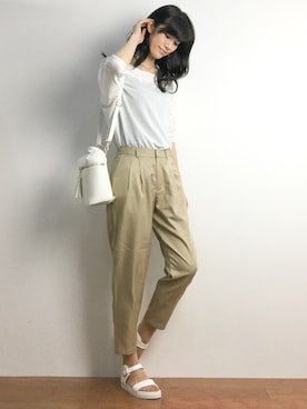 「Factor=（ファクターイコール）のアイテム（スラックス）」を使った、ちゃら(永安いずみ)さん（レディース・173cm）の春コーディネート