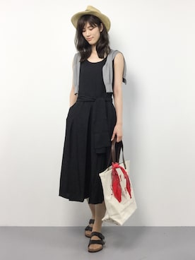 「DRWCYS（ドロシーズ）のアイテム（つなぎ/オールインワン）」を使った、ちゃら(永安いずみ)さん（レディース・173cm）の夏コーディネート
