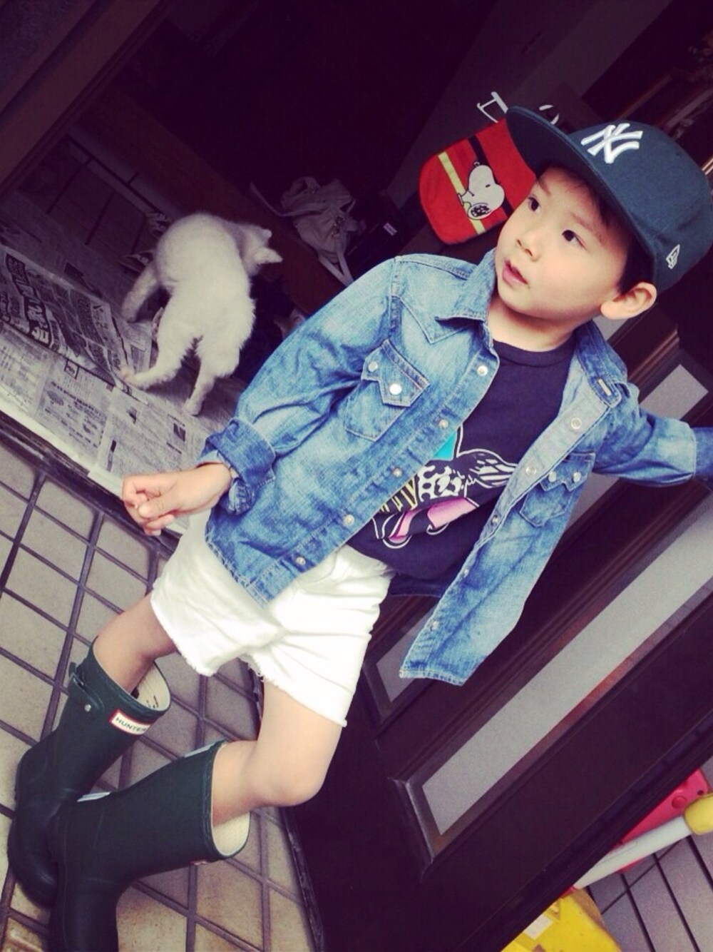 「HUNTER、stussy、LEE、GAP、GAPbaby、NEW ERA、子供服、男の子」｜「HUNTERのアイテム（レインシューズ、グリーン系）」を使った、s.o.petitさん（キッズ・100cm）の夏コーディネートの1枚目の写真