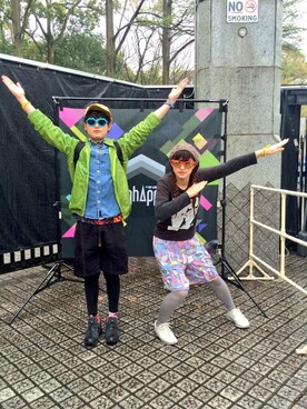 「ライブ」｜「アイテム（ナイロンジャケット）」を使った、やのたけさん（メンズ・168cm）の春コーディネート