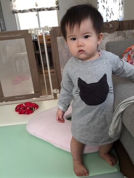 「babyGAP（babyGAP）のアイテム（ワンピース、グレー系）」を使った、うーさん（キッズ・70cm）の秋コーディネート