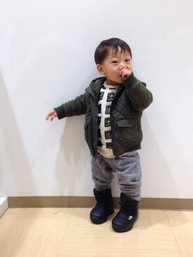 「OLD NAVY（オールドネイビー）のアイテム（ミリタリージャケット）」を使った、maroさん（キッズ・100cm）の秋コーディネート