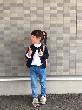 「ZARA（ザラ）のアイテム（カーディガン/ボレロ、ブルー系）」を使った、maroさん（キッズ・110cm）の冬コーディネート