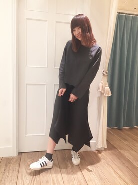 「アイテム（その他トップス）」を使った、ミヤビさん（レディース・164cm）の秋コーディネート