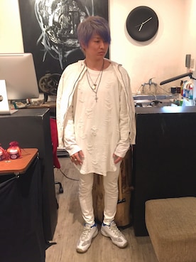 「オールホワイト」｜「アイテム（ナイロンジャケット）」を使った、youkskmtさん（メンズ・175cm）の春コーディネート