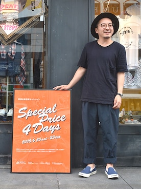 「UNDECOLATED MAN:ナイロンパンツ（その他パンツ、ブルー系）」を使った、ASATAKUさん（メンズ・160cm）の夏コーディネート