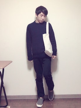 「UNIQLO（ユニクロ）のアイテム（スニーカー、グレー系）」を使った、ruさん（メンズ・164cm）の秋コーディネート