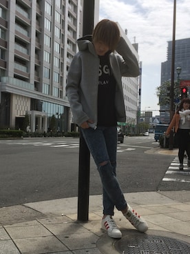 「L.H.P（エルエイチピー）のアイテム（デニムパンツ）」を使った、NAOさん（メンズ・177cm）の春コーディネート
