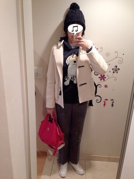 「ツイードパンツ」｜「アイテム（ダッフルコート）」を使った、わんちゃんさん（レディース・168cm）の秋コーディネート