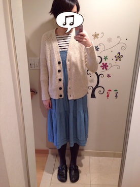 「デニムワンピース」｜「アイテム（チュニック）」を使った、わんちゃんさん（レディース・168cm）の春コーディネート