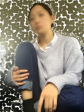 「GLOBAL WORK（グローバルワーク）のアイテム（ニット/セーター、ブルー系）」を使った、🚺            8  7さん（レディース・163cm）の冬コーディネート