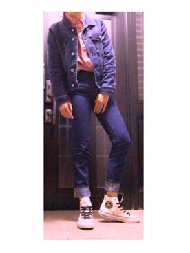 「CONVERSE（コンバース）のアイテム（スニーカー、ホワイト系）」を使った、🚺            8  7さん（レディース・163cm）の春コーディネート