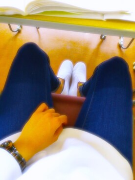 「NIKE（ナイキ）のアイテム（スニーカー、ホワイト系）」を使った、🚺            8  7さん（レディース・163cm）の春コーディネート