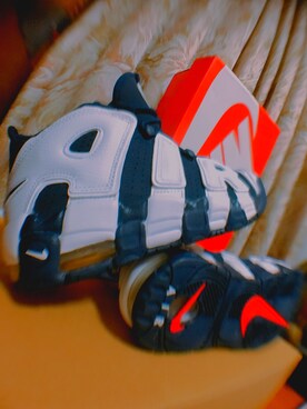 「NIKE（ナイキ）のアイテム（その他シューズ、ブルー系）」を使った、🚺            8  7さん（レディース・163cm）の秋コーディネート