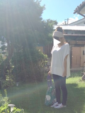 「お買い物」｜「アイテム（トートバッグ）」を使った、omame3さん（レディース・153cm）の秋コーディネート