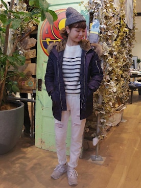「ホワイトデニム」｜「アイテム（モッズコート）」を使った、linaさん（レディース・165cm）の冬コーディネート