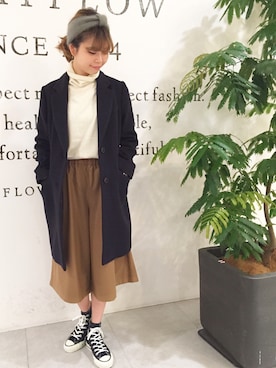「BAYFLOW(BAYFLOW)」｜「アイテム（チェスターコート）」を使った、linaさん（レディース・165cm）の秋コーディネート