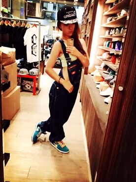 「nike sb 」｜「アイテム（サロペット/オーバーオール）」を使った、YUYUさん（レディース・162cm）の春コーディネート