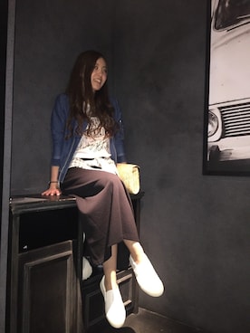 「アイテム（スニーカー）」を使った、いとあやさん（レディース・162cm）の春コーディネート