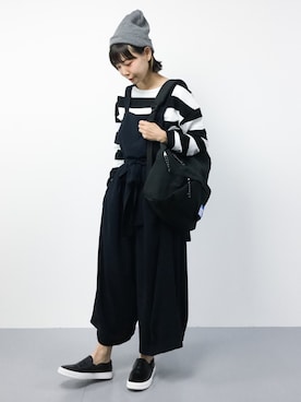 「yuni（ユニ　）のアイテム（オールインワン・サロペット）」を使った、ambiさん（レディース・160cm）の秋コーディネート