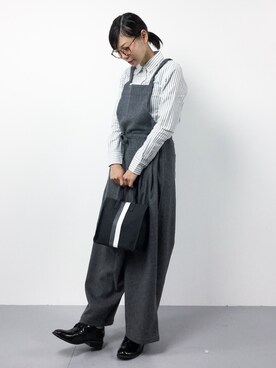 「かぐれ（カグレ）のアイテム（サロペット/オーバーオール）」を使った、ambiさん（レディース・160cm）の秋コーディネート