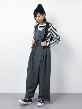 「かぐれ（カグレ）のアイテム（サロペット/オーバーオール）」を使った、ambiさん（レディース・160cm）の秋コーディネート